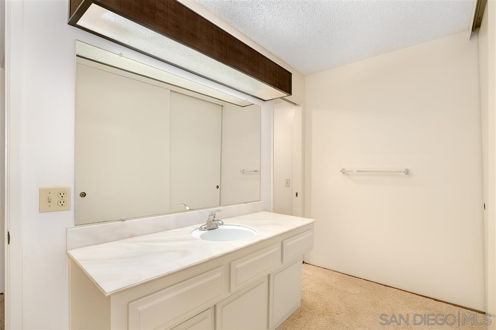 6369 Rancho Mission Road, Unit 2 San Diego, CA 92108 - Photo 18 of 24