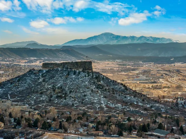 $399,990 | 474 Black Feather Loop, Unit 411, Castle Rock, CO 80104