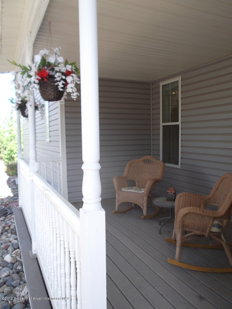 7894 County Road 309 Rifle, CO 81650 - Photo 3 of 30 Covered Porch