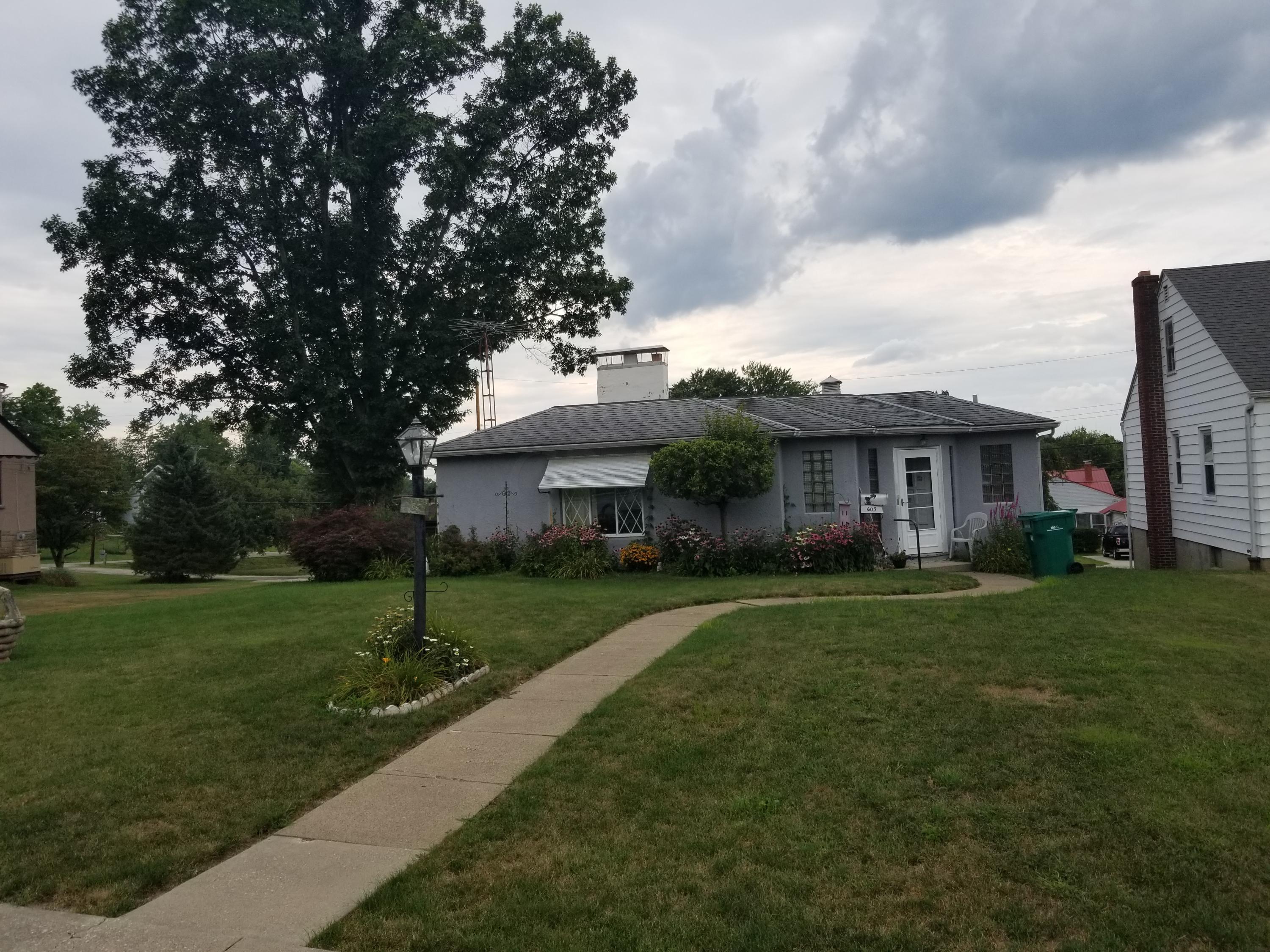 605 Beacon Road Newark, OH 43055 - Photo 1 of 31