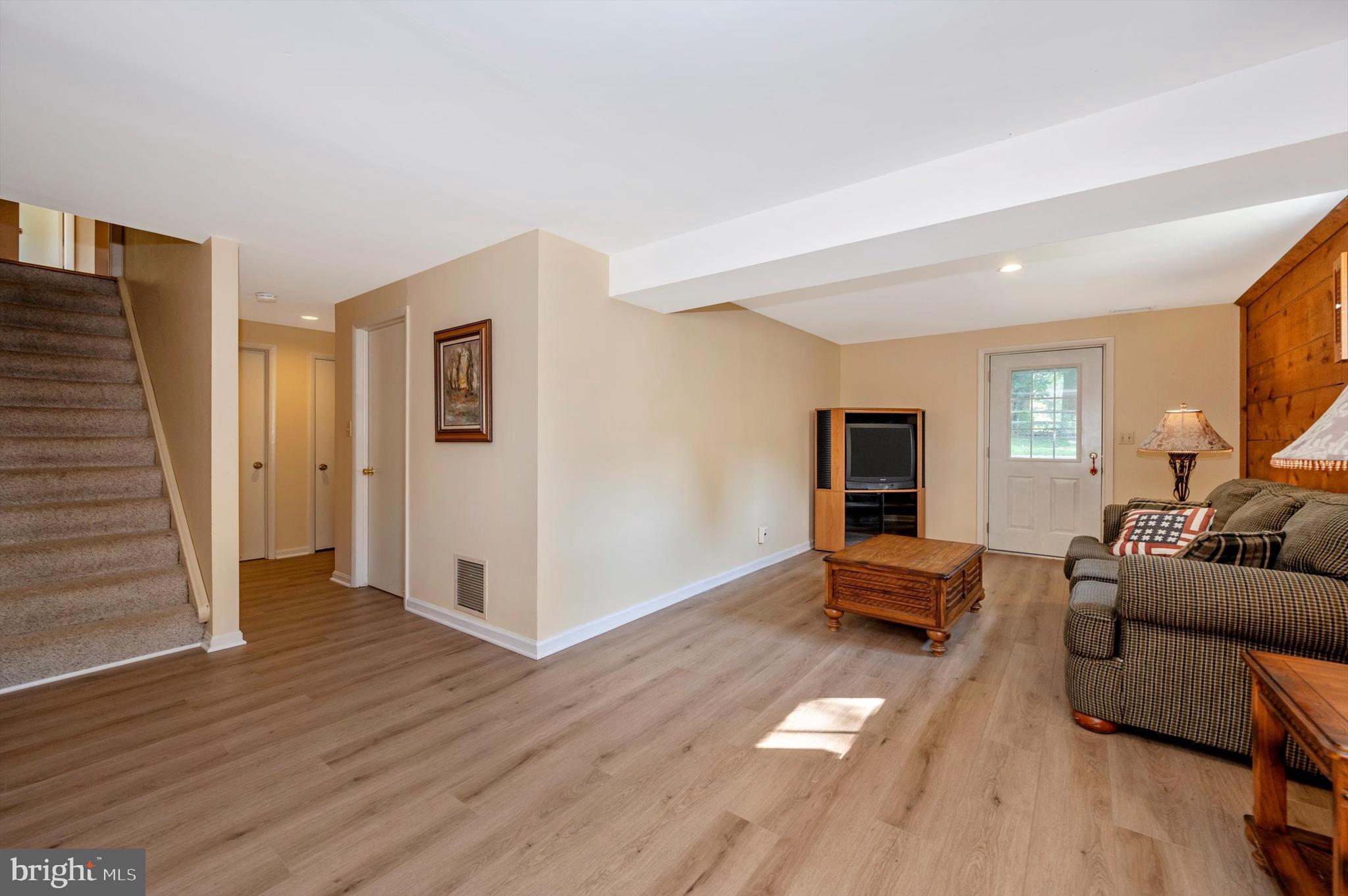 9908 Biscayne Lane Damascus, MD 20872 - Photo 38 of 55