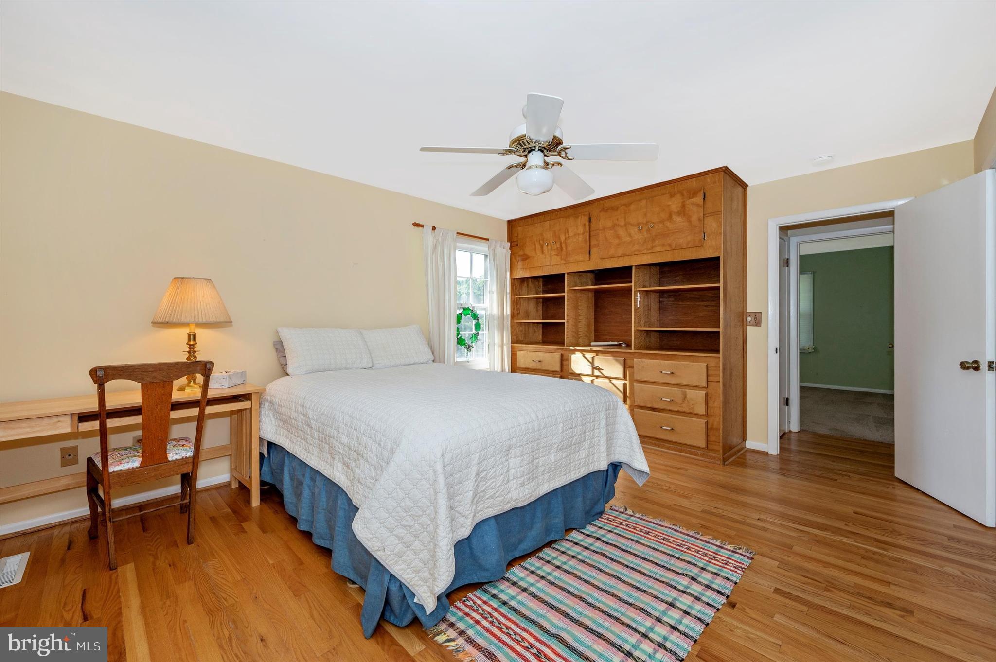 9908 Biscayne Lane Damascus, MD 20872 - Photo 5 of 55