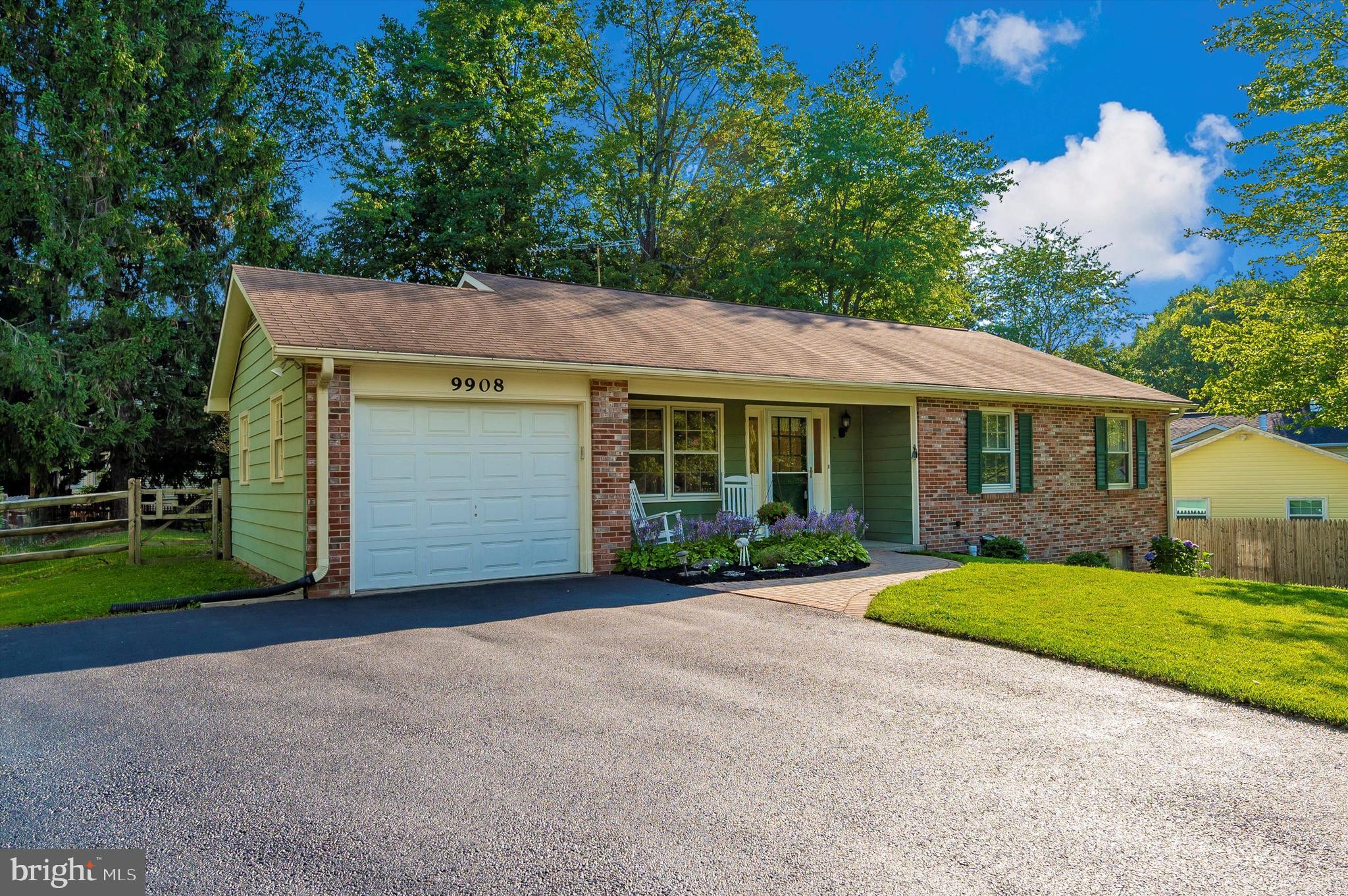 9908 Biscayne Lane Damascus, MD 20872 - Photo 54 of 55