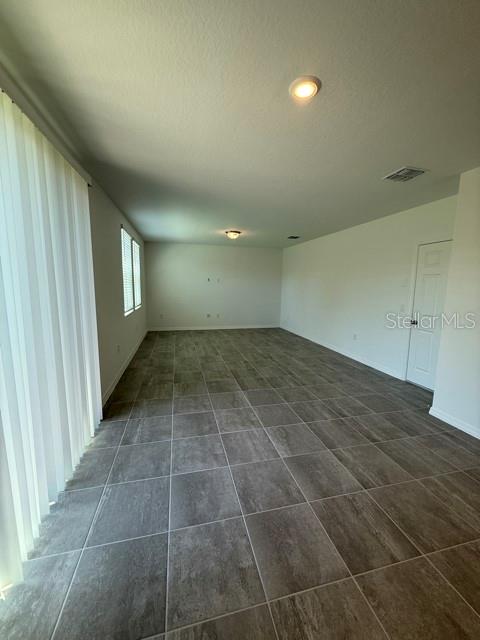 2339 White Tail Street Davenport, FL 33837 - Photo 6 of 17