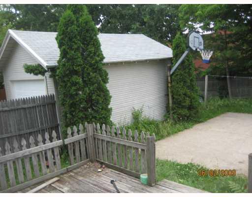 202 East Roseland Springfield, OH 45503 - Photo 4 of 4