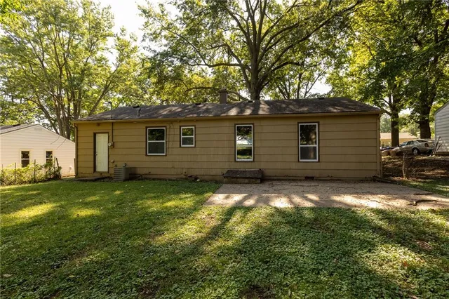 $139,900 | 9010 East 75th Street, Raytown, MO 64138