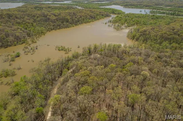 $339,000 | 124 Wayne 527, Greenville, MO 63944