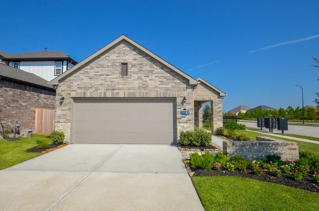 $2,500 | 21102 Armstrong County Drive, Cypress, TX 77433