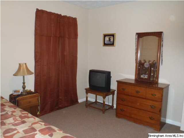 105 Brecon Access Road Talladega, AL 35160 - Photo 2 of 14 Gallery Image 2