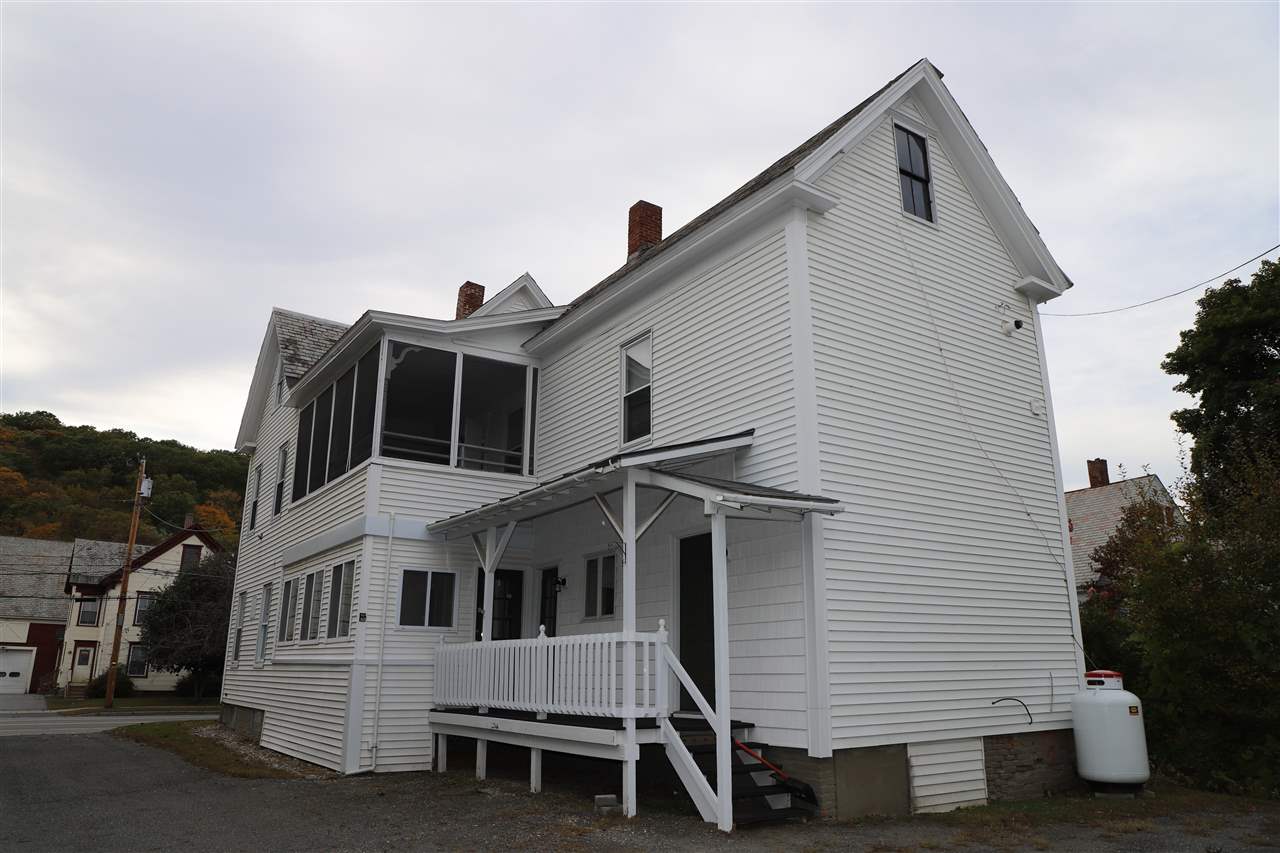 105 Atkinson Street Rockingham, VT 05101 - Photo 3 of 40