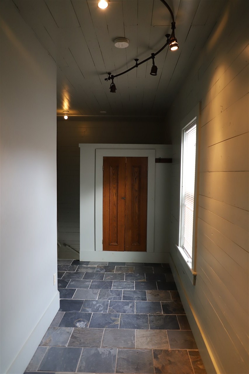 105 Atkinson Street Rockingham, VT 05101 - Photo 33 of 40