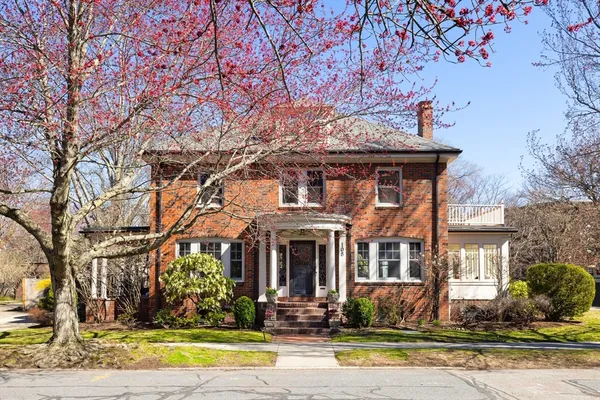 $2,795,000 | 108 Crowninshield Road, Brookline, MA 02446