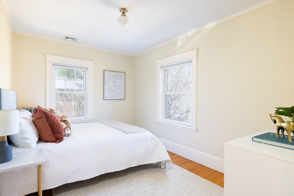 108 Crowninshield Road Brookline, MA 02446 - Photo 24 of 26