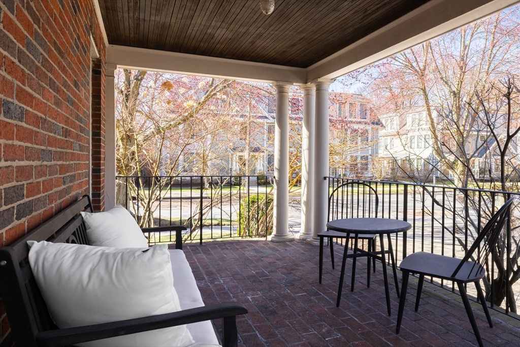 108 Crowninshield Road Brookline, MA 02446 - Photo 10 of 26