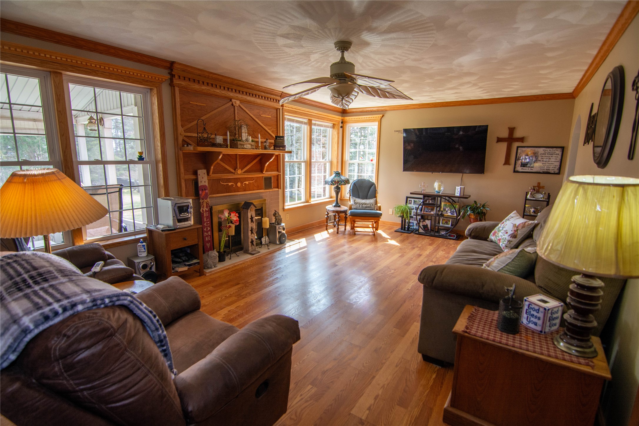 58 Smith Hill Road Binghamton, NY 13905 - Photo 4 of 23