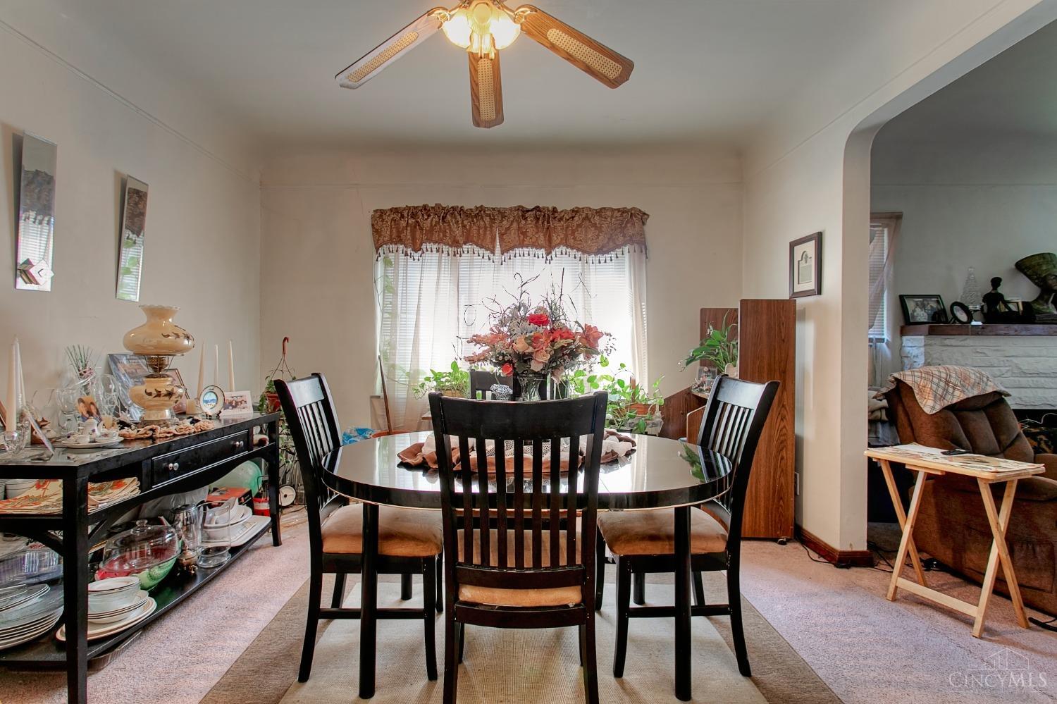5394 Reading Road Cincinnati, OH 45237 - Photo 7 of 18