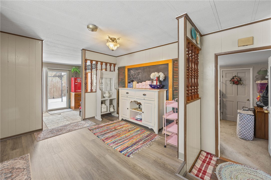 998 Pinewood Road Phelps, NY 14532 - Photo 21 of 39 Bar area with adjasent guest bedroom leading to si