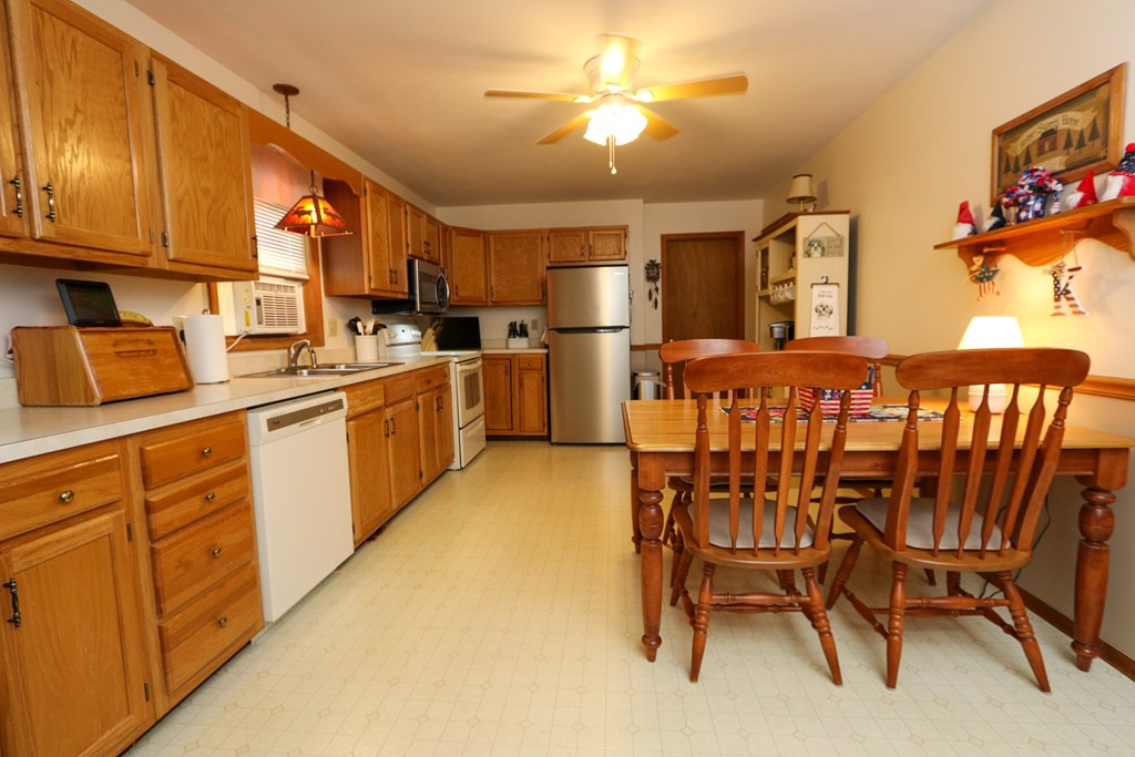 1 Fawn Ridge Trail Plattsburgh, NY 12901 - Photo 5 of 28 Gallery Image 5