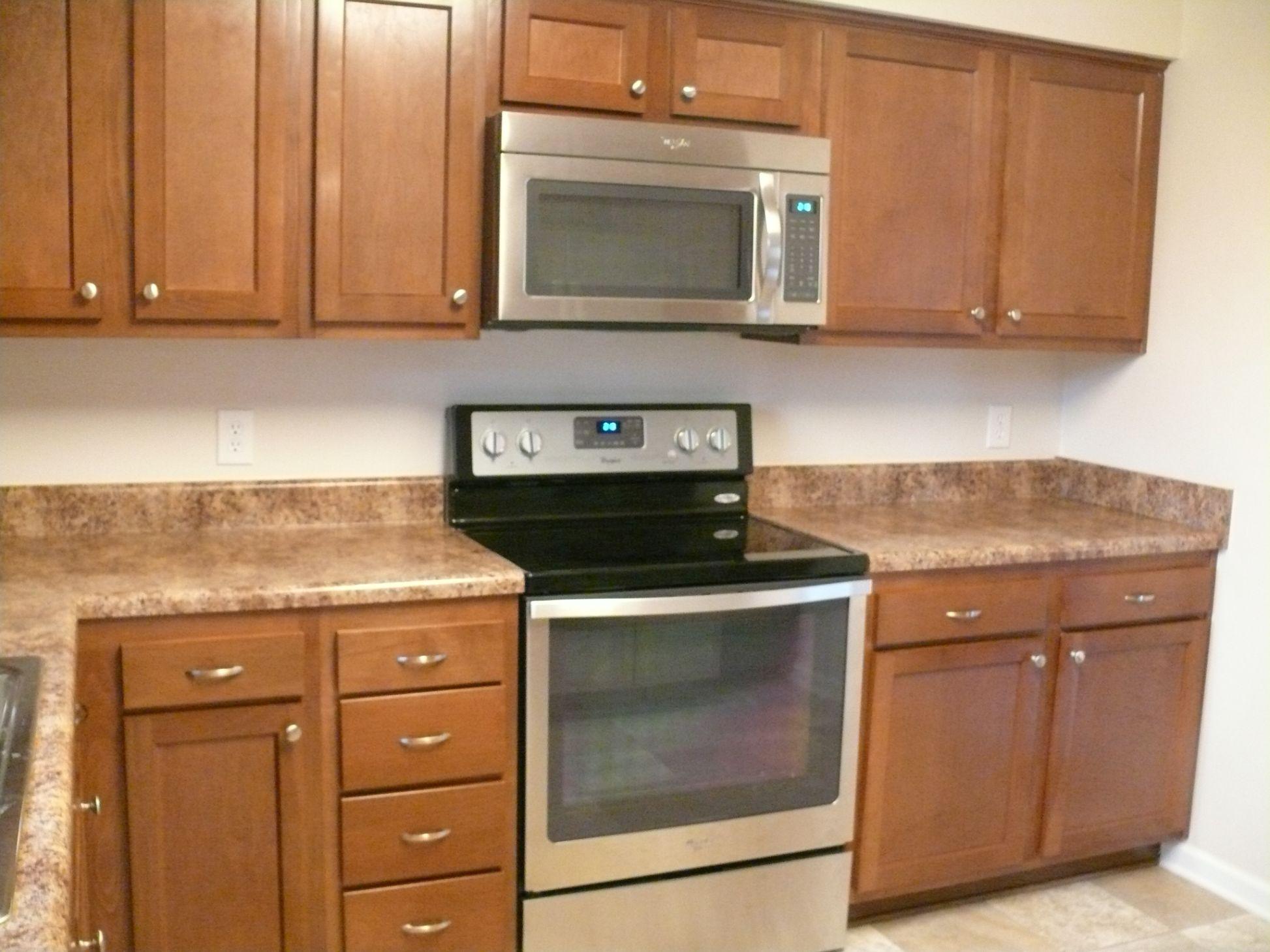761 Kenyon Road Vinton, VA 24179 - Photo 18 of 23 2016-02-02 03.19.38