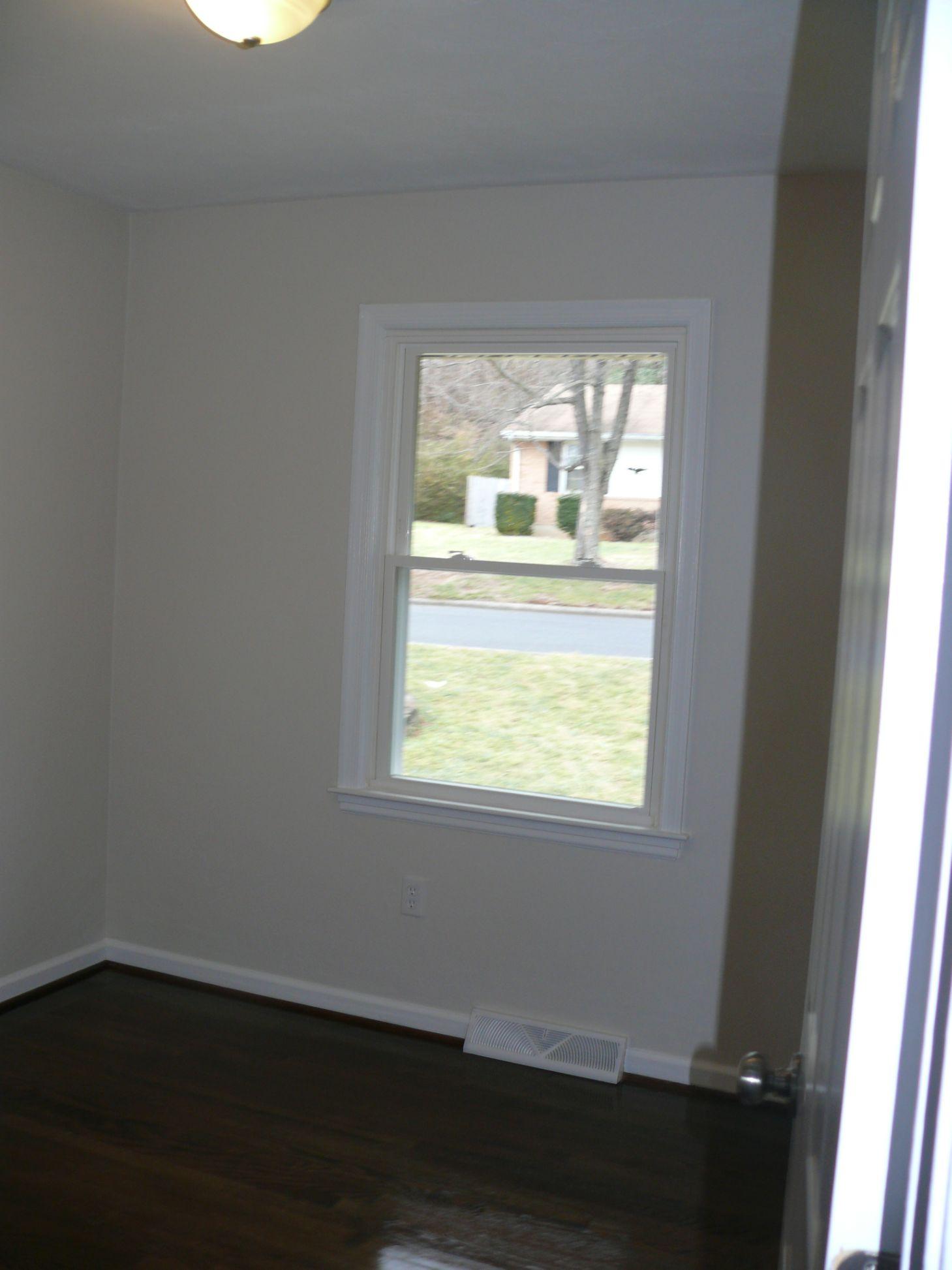 761 Kenyon Road Vinton, VA 24179 - Photo 6 of 23 2016-02-02 03.14.51