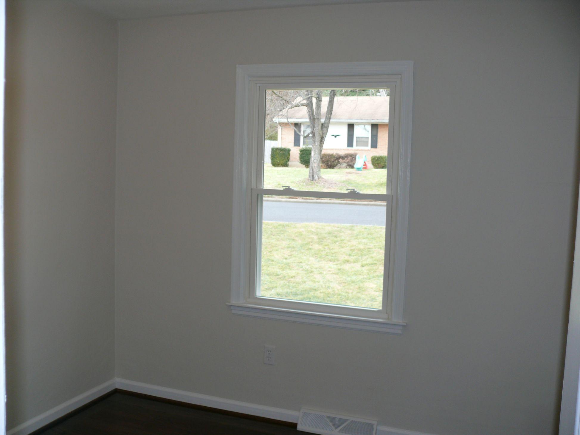 761 Kenyon Road Vinton, VA 24179 - Photo 7 of 23 2016-02-02 03.14.57