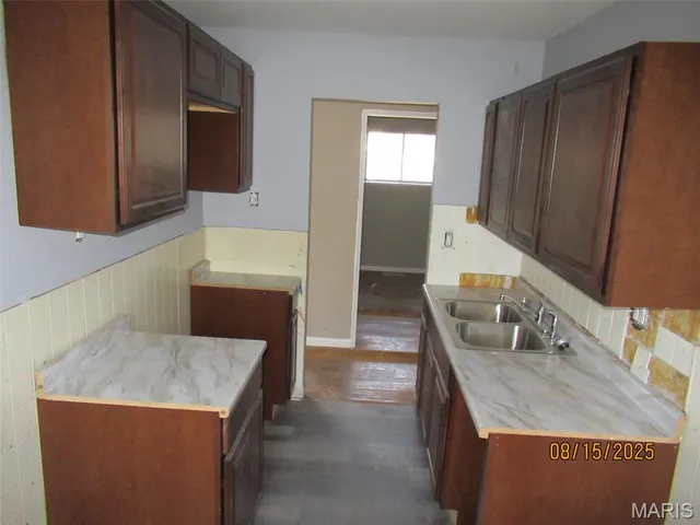 $39,500 | 209 Grampian Road, St. Louis, MO 63137