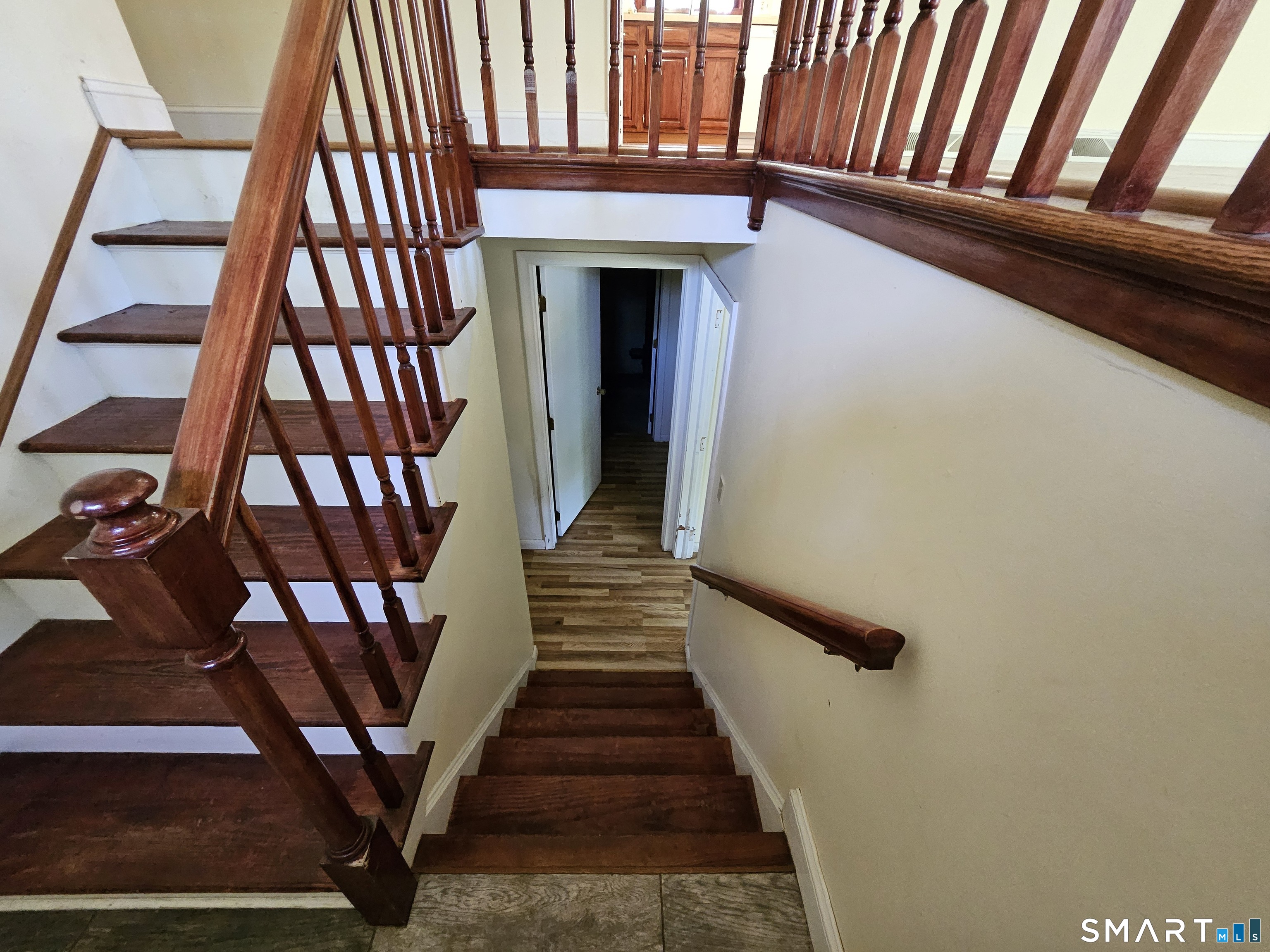 172 Country Hills Road Hamden, CT 06514 - Photo 12 of 15 Gallery Image 12