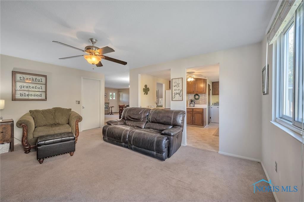 2054 Bromford Road Maumee, OH 43537 - Photo 12 of 24 Gallery Image 12