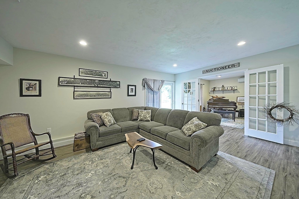 3 Blacksmith Drive Acushnet, MA 02743 - Photo 15 of 24