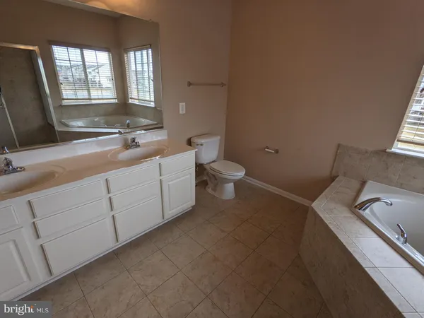$3,600 | 43313 Stonegarden Terrace, Broadlands, VA 20148