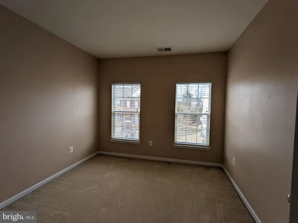 $3,600 | 43313 Stonegarden Terrace, Broadlands, VA 20148