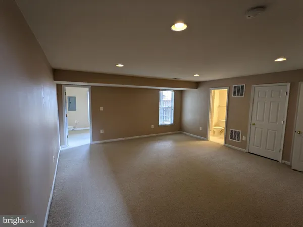 $3,600 | 43313 Stonegarden Terrace, Broadlands, VA 20148