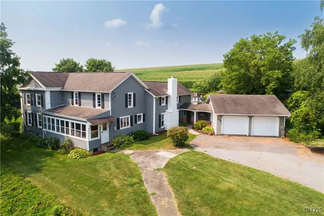 $350,000 | 809 N Road, Tully, NY 13159