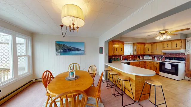 $749,900 | 71 East Main Street, Searsport, ME 04974