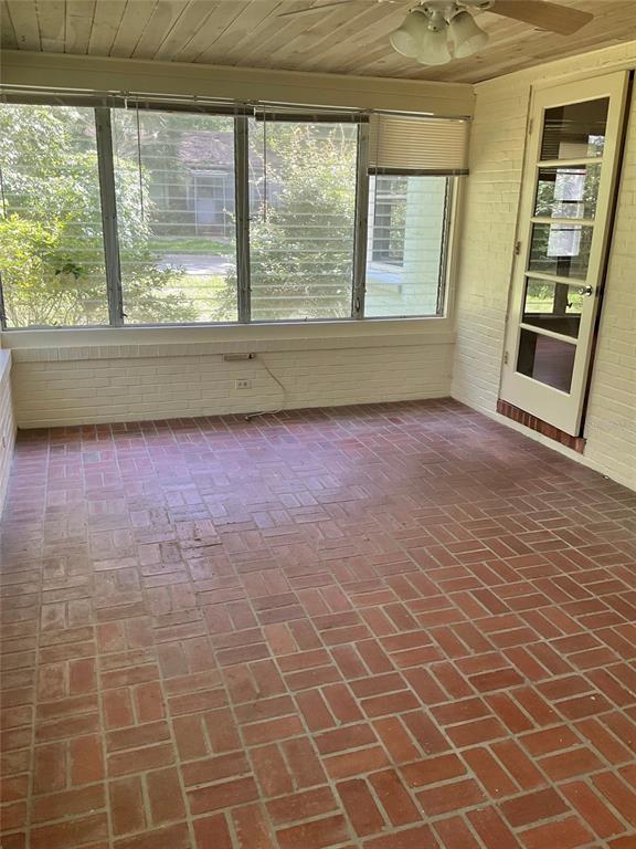 2721 Southwest 3rd Place Gainesville, FL 32607 - Photo 10 of 18