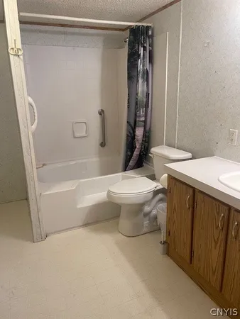 $34,900 | 2284 Co Rt 37, Central Square, NY 13036