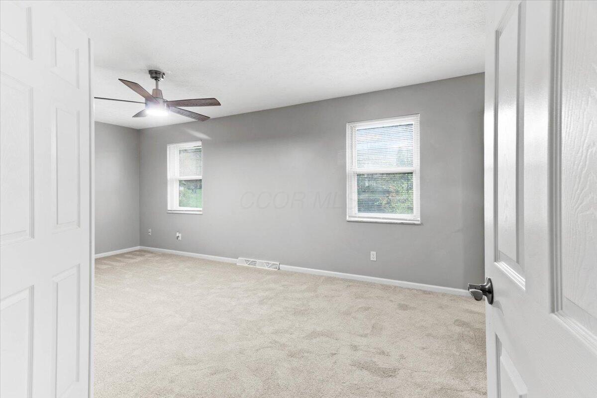 70 Timber Ridge Drive Pickerington, OH 43147 - Photo 23 of 38 23-Master Bedroom