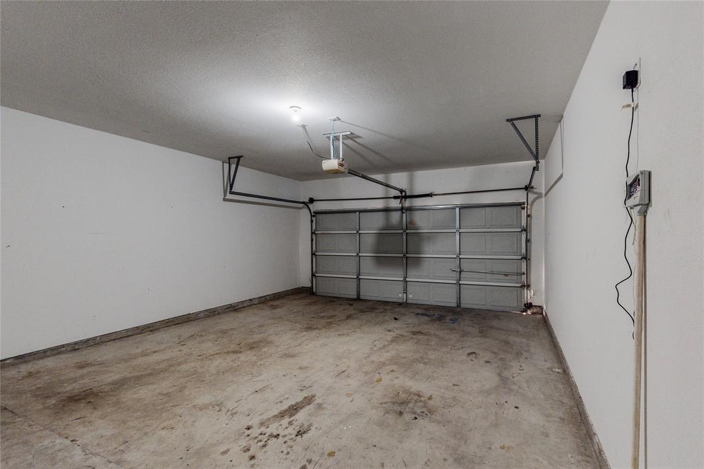 2855 Coteau Way Dallas, TX 75227 - Photo 27 of 35 a view of a garage