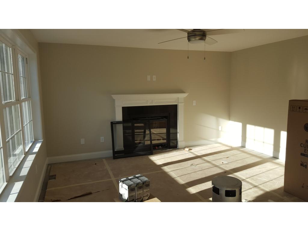 10 Drew Road Derry, NH 03038 - Photo 6 of 10