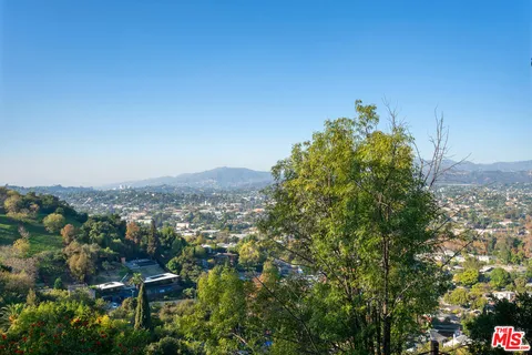 $749,000 | 4275 Vía Arbolada, Unit 203, Los Angeles, CA 90042