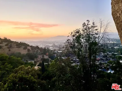 $749,000 | 4275 Vía Arbolada, Unit 203, Los Angeles, CA 90042