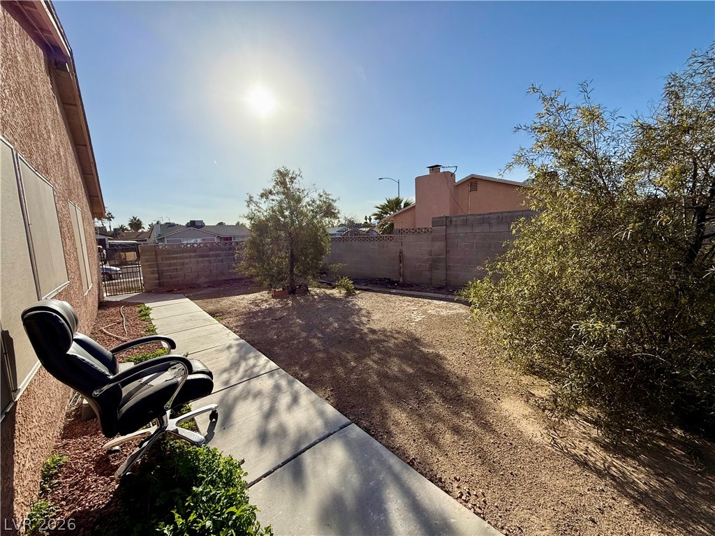 2126 Rawhide Street Las Vegas, NV 89119 - Photo 21 of 27