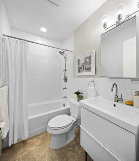 $675,000 | 275 5th Street, Unit 2, Jersey City, NJ 07302