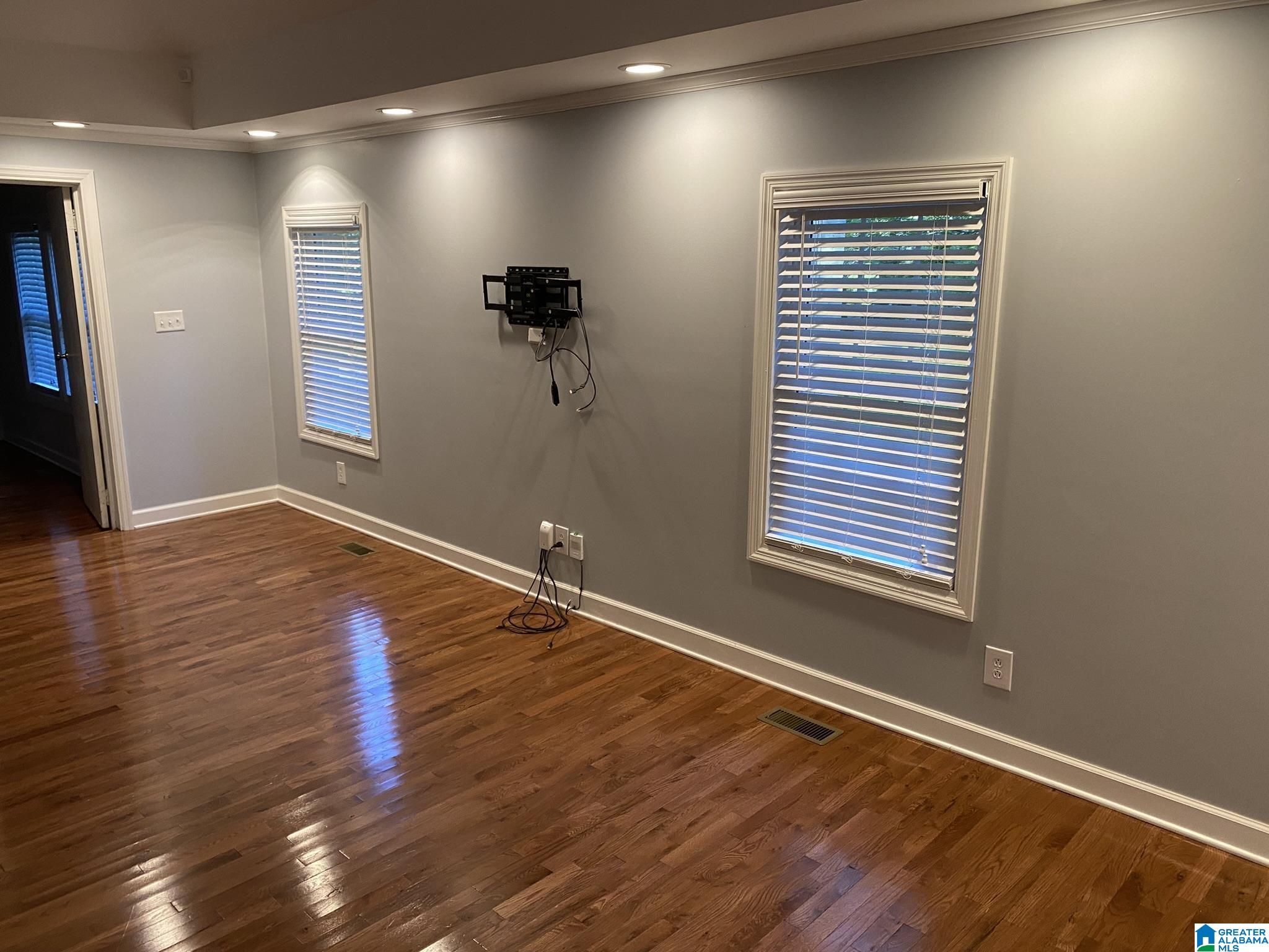 910 Pinedale Road Rainbow City, AL 35906 - Photo 7 of 18