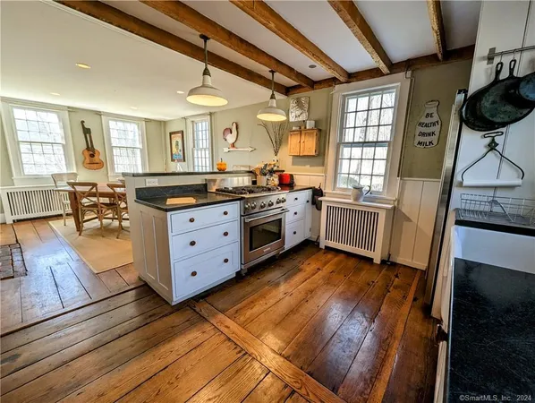 $8,400 | 168 Long Ridge Road, Danbury, CT 06810