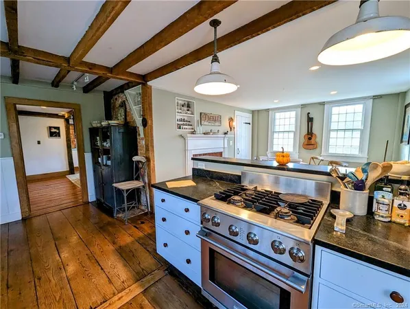 $8,400 | 168 Long Ridge Road, Danbury, CT 06810