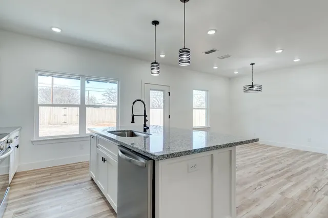 $239,000 | 407 Ave M, Abernathy, TX 79311