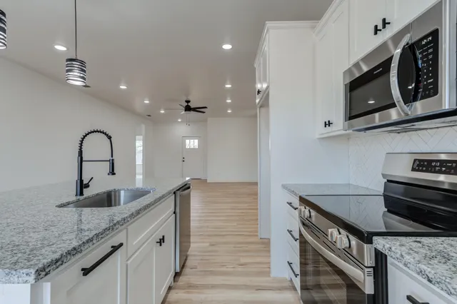 $239,000 | 407 Ave M, Abernathy, TX 79311