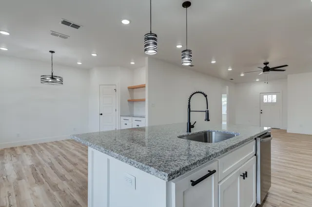 $239,000 | 407 Ave M, Abernathy, TX 79311