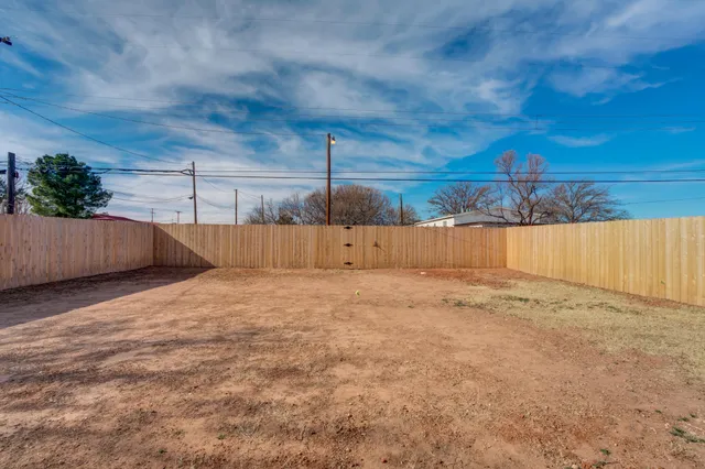 $239,000 | 407 Ave M, Abernathy, TX 79311